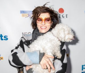 actress with dog